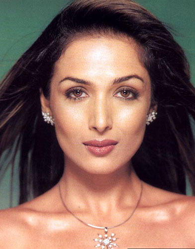  - x-Malaika Arora Khan