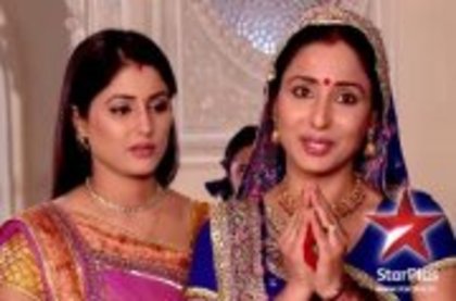 315641_195941583809096_176818729054715_442387_1306045333_a - Ghar ek sapna4