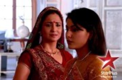 318436_195941533809101_176818729054715_442385_1025697356_a - Ghar ek sapna4
