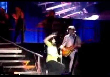 bscap0054 - Demilush - Falls On Stage And Laughs
