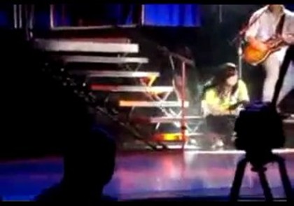 bscap0081 - Demilush - Falls On Stage And Laughs