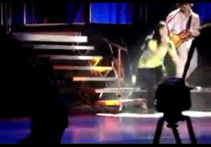 bscap0085 - Demilush - Falls On Stage And Laughs