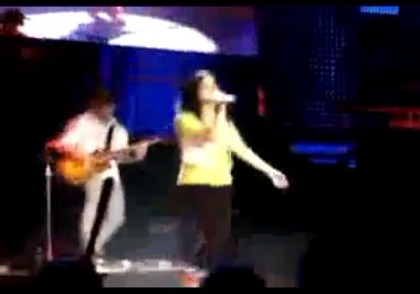 bscap0097 - Demilush - Falls On Stage And Laughs