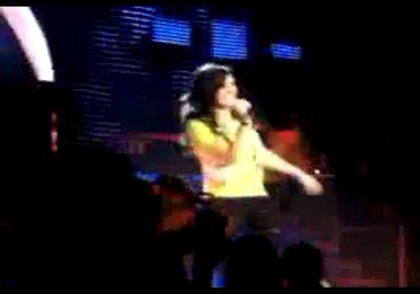 bscap0108 - Demilush - Falls On Stage And Laughs