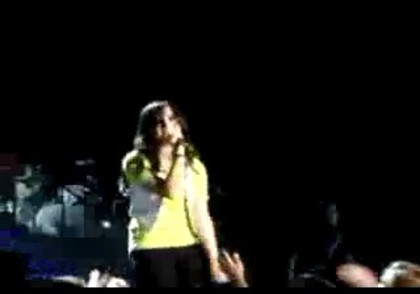 bscap0125 - Demilush - Falls On Stage And Laughs