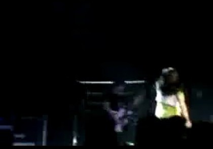 bscap0142 - Demilush - Falls On Stage And Laughs