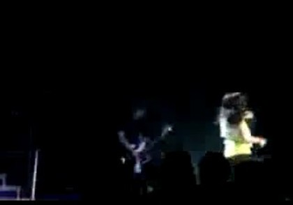 bscap0145 - Demilush - Falls On Stage And Laughs