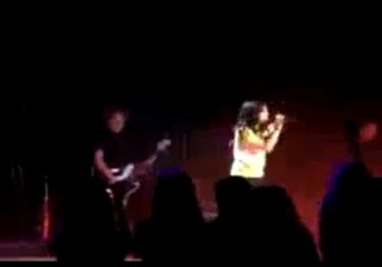 bscap0156 - Demilush - Falls On Stage And Laughs