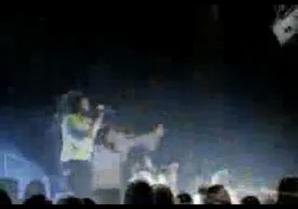 bscap0181 - Demilush - Falls On Stage And Laughs
