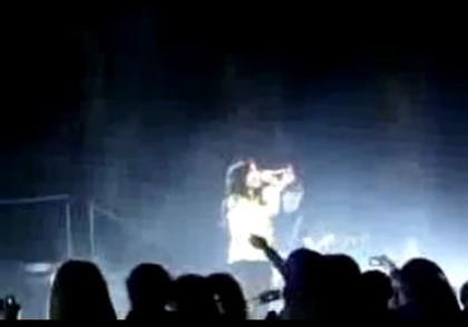 bscap0203 - Demilush - Falls On Stage And Laughs