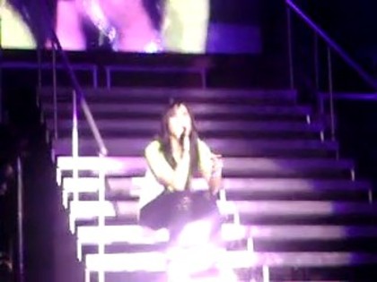 bscap0018 - Demi makes a speech after falling up the stairs in Atlanta