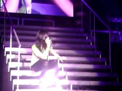 bscap0023 - Demi makes a speech after falling up the stairs in Atlanta