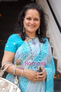 277102_212816002093629_2792987_n - G-Himani Shivpuri-G