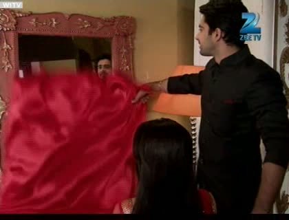 vlcsnap2012021621h14m34 - xxRubina Dilaik si Avinash Sachdevxx