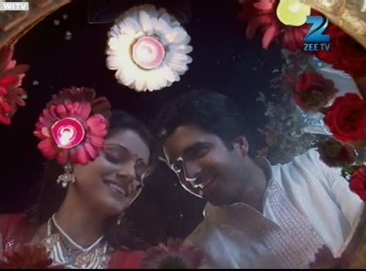 vlcsnap2012021622h00m19 - xxRubina Dilaik si Avinash Sachdevxx