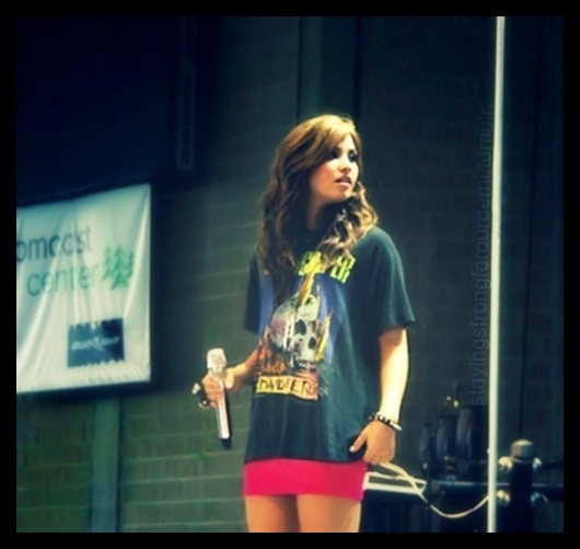 Nu e pian. Asta este tastatura!