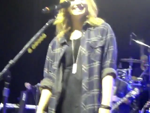 bscap0111 - Demilush - Answers Fans Question Would You Go Lesbian For Lovatics Sao Paulo Brazil