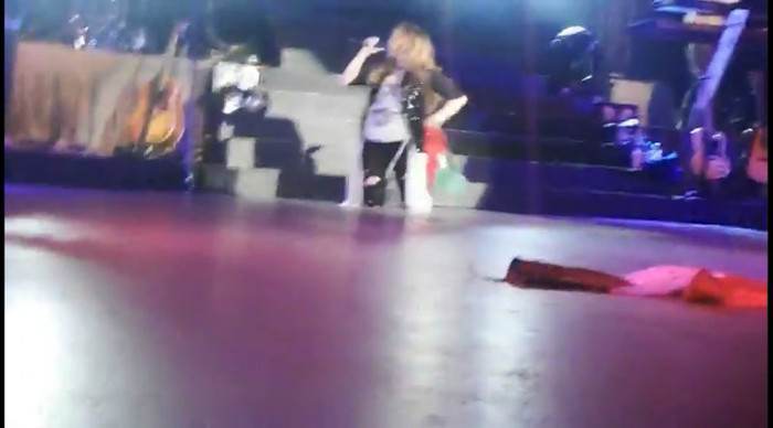 bscap0012 - Demi Slips On Stage At Her Concert In Mexico City MX