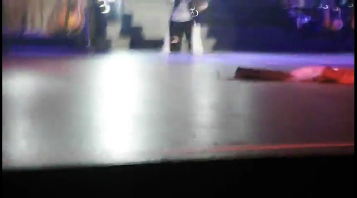 bscap0016 - Demi Slips On Stage At Her Concert In Mexico City MX
