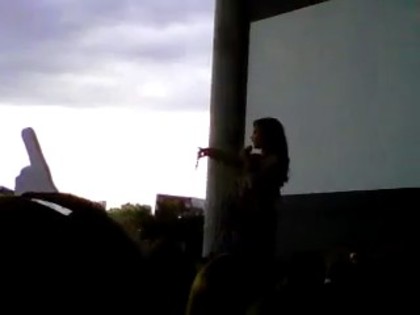 bscap0109 - Demi answering questions