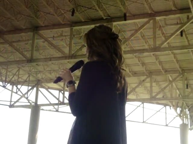 bscap0041 - Demi - Jonas Brothers Soundcheck Indianapolis  Demi Lovato