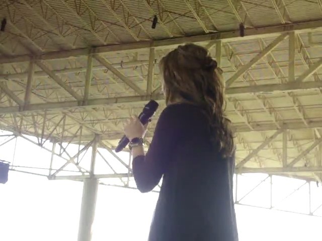 bscap0071 - Demi - Jonas Brothers Soundcheck Indianapolis  Demi Lovato