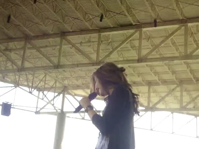 bscap0082 - Demi - Jonas Brothers Soundcheck Indianapolis  Demi Lovato