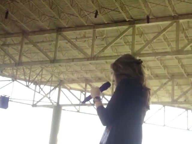 bscap0083 - Demi - Jonas Brothers Soundcheck Indianapolis  Demi Lovato