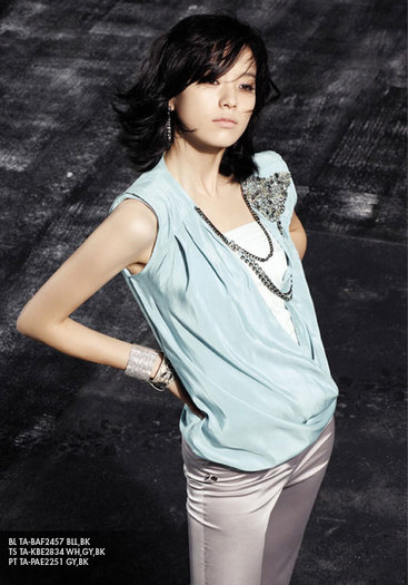 korea-han-hyo-joo-037-viki - o Han Hyo Joo o