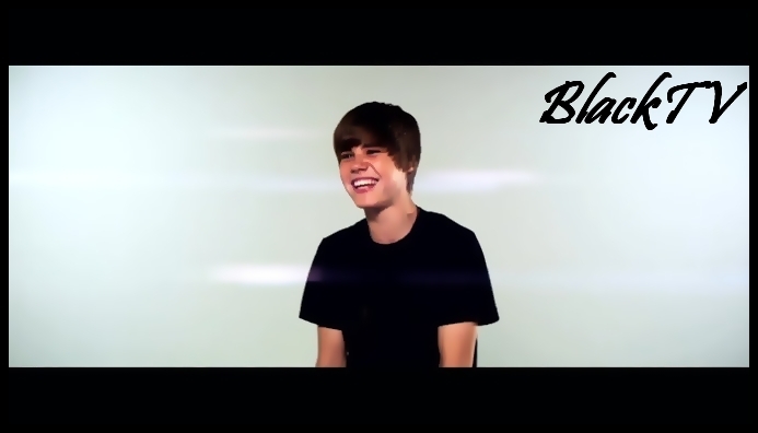 Bine. [inchizand usa] Tu? [indreptandu-se spre ea]