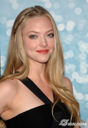 28 - Amanda Seyfried