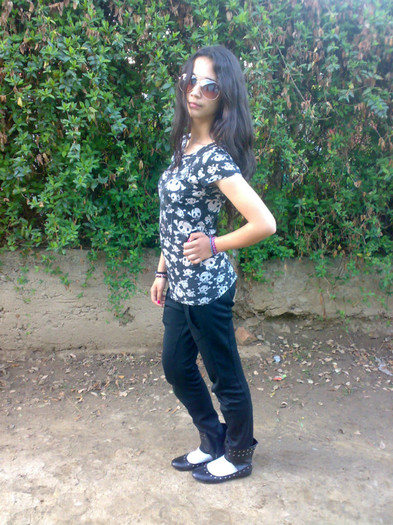 26042012741 - Just me