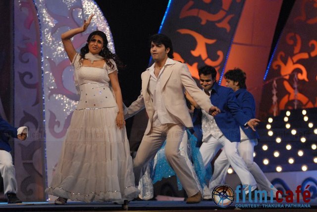 Divyanka (10) - Just me