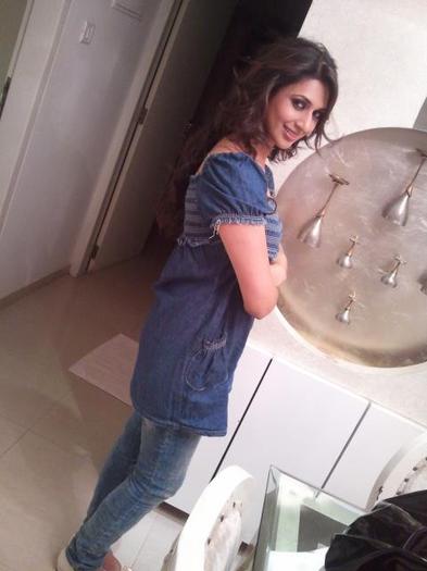 Divyanka (34) - Just me