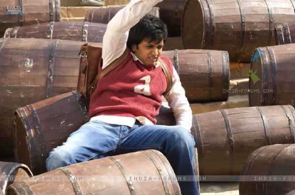 39324-ritesh-deshmukh-in-aladin-movie