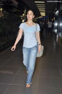  - Kareena Kapoor Snapped in Mumbai