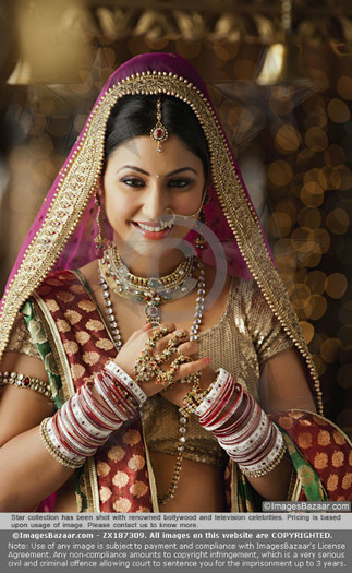 ZX187309 - Hina Khan-PhotoShoot