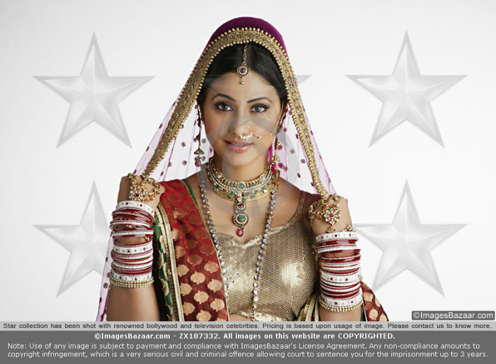 ZX187332 - Hina Khan-PhotoShoot