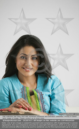 ZX187417 - Hina Khan-PhotoShoot