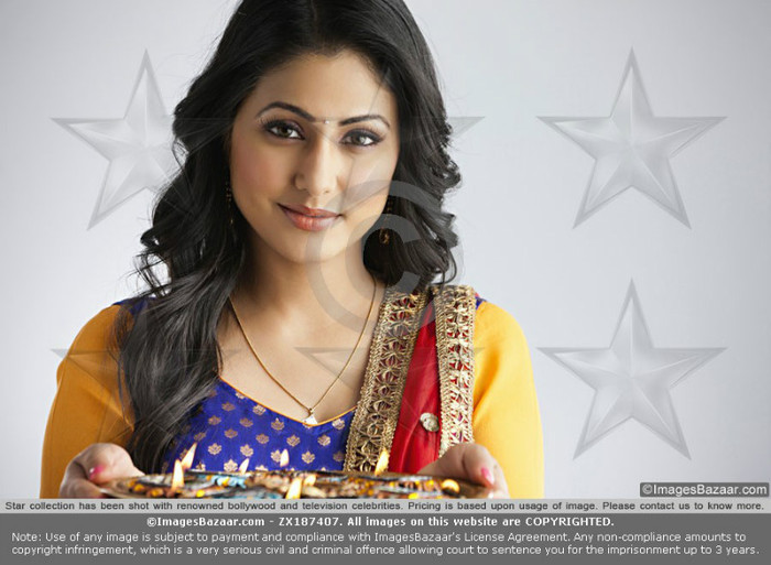 ZX187407 - Hina Khan-PhotoShoot