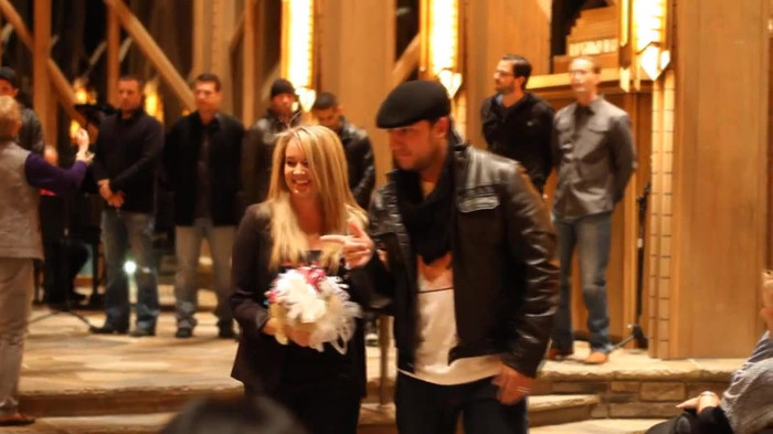 Demi Lovato - Tiffany Thornton and Chris Wedding 0636 Demi Lovato - Tiffany Thornton and Chris Wedding 0636