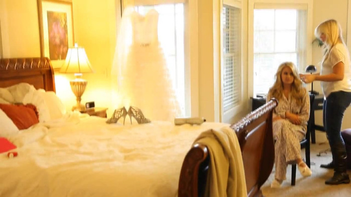 Demi Lovato - Tiffany Thornton and Chris Wedding 1040 Demi Lovato - Tiffany Thornton and Chris Wedding 1040