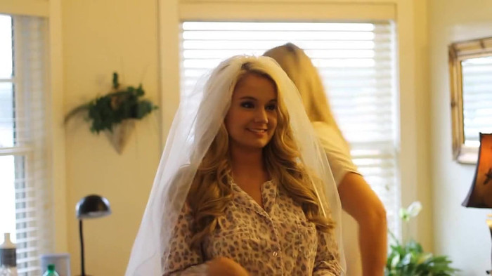 Demi Lovato - Tiffany Thornton and Chris Wedding 1483 Demi Lovato - Tiffany Thornton and Chris Wedding 1483