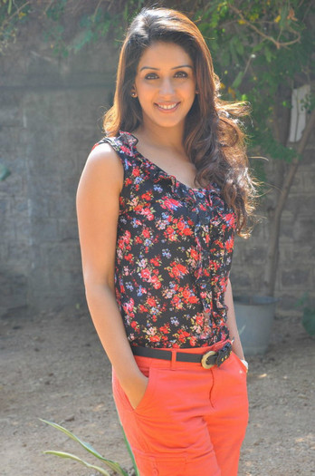 samiksha-photos-5 - Zaara