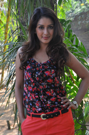 Samiksha-Photos-1 - Zaara