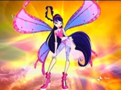 71795492_UQORDKT3 - Winx 3 Transformation Believix