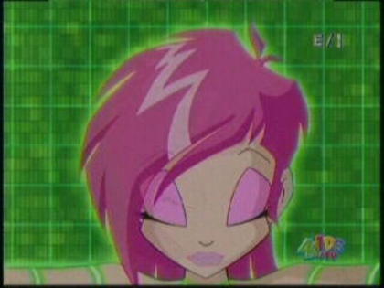 Tecna-Enchantix-Transformation-winx-tecna-21598108-320-240 - Winx 2 Enchantix