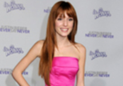 32632937_SUIJGRWBQ - sedinta foto bella thorne1