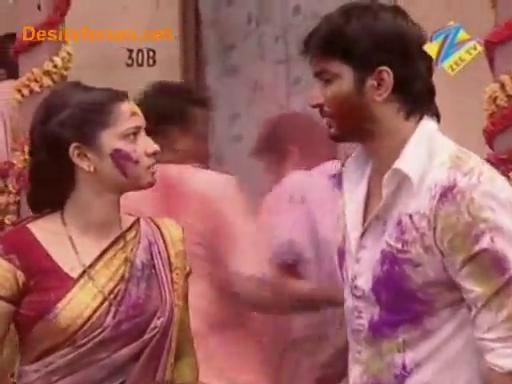 Holi in Love [128]