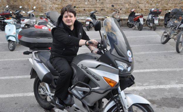 Da..asta este motocicleta mea ;x - Show 04